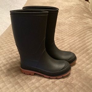 Children’s black rubber boots. Size 9-10.  “Made in Canada”